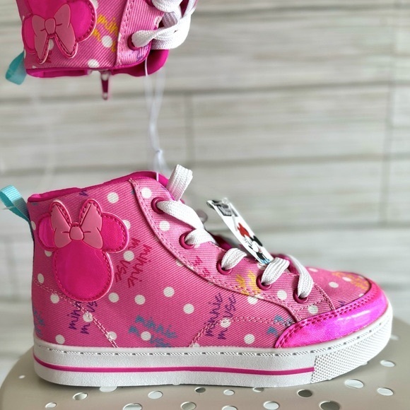 🆕 Disney Ltd Ed. Hot Pink Minnie Mouse Bow Icon Zip-Side High-Top Sneakers - Picture 13 of 14